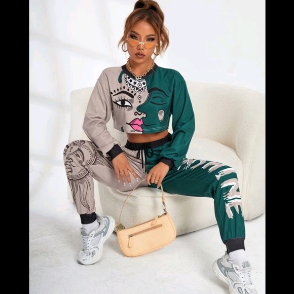 Two colors Crop Top & Sweatpants - Picture 6 of 9